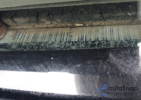 1998 Chevrolet C1500 Fleetside z USA, uszkodzony, nr VIN 2GCEC19MXW1121737